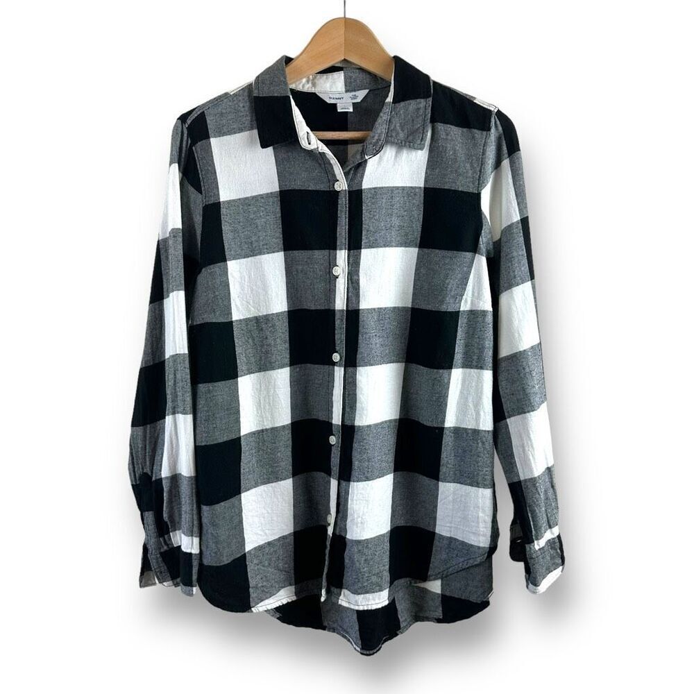 Old Navy Women's L The Classic‎ Shirt Gingham Plaid Button Up Black White Fall